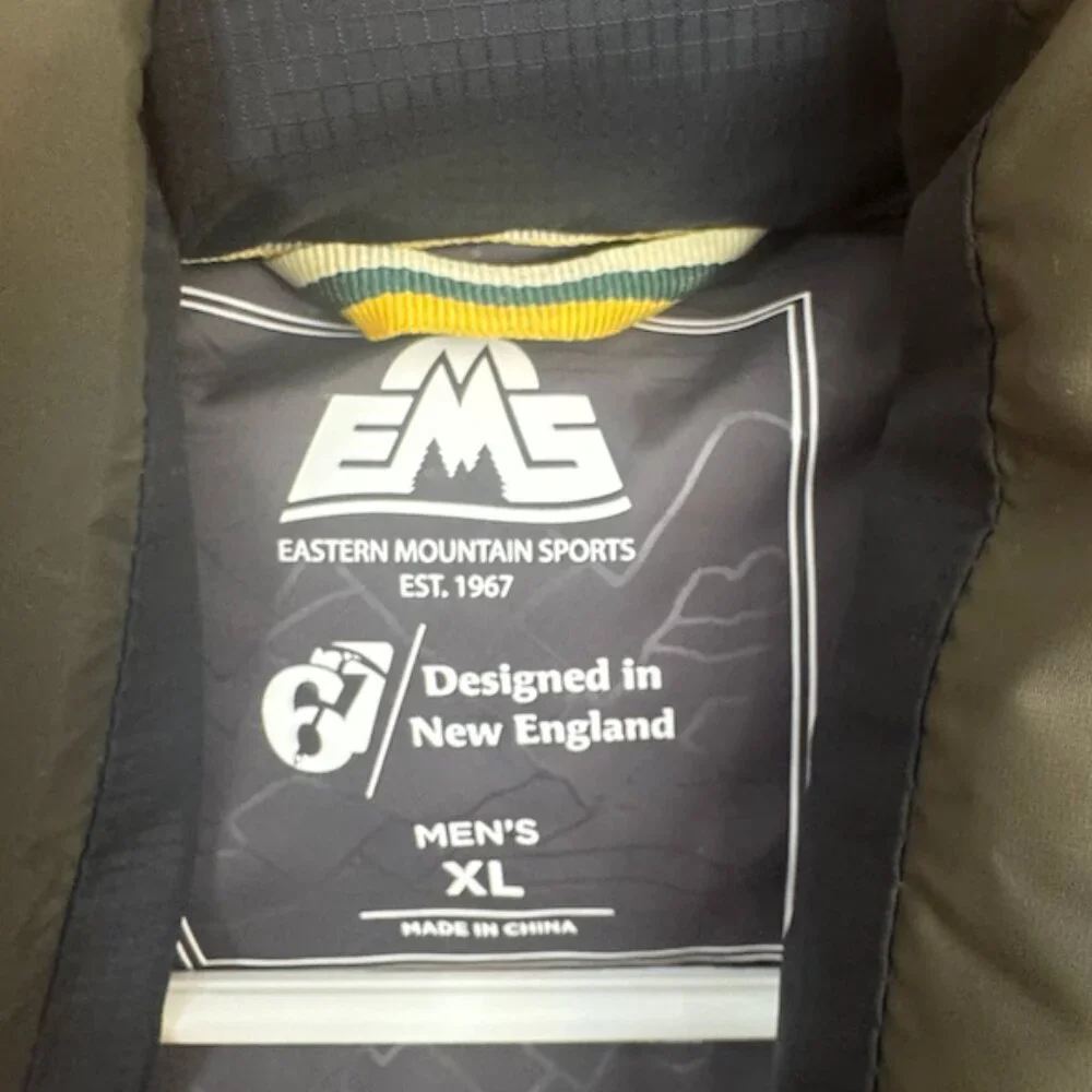Men's EMS 67 Down Vest Size XL NWOT (MV002)